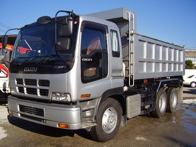 Isuzu Giga Deep Box Dump.jpg